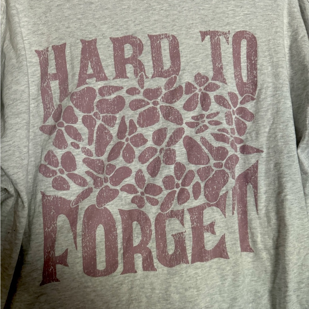 LOWEST PRICE - NWOT Aerie Hard to Forget T-shirt